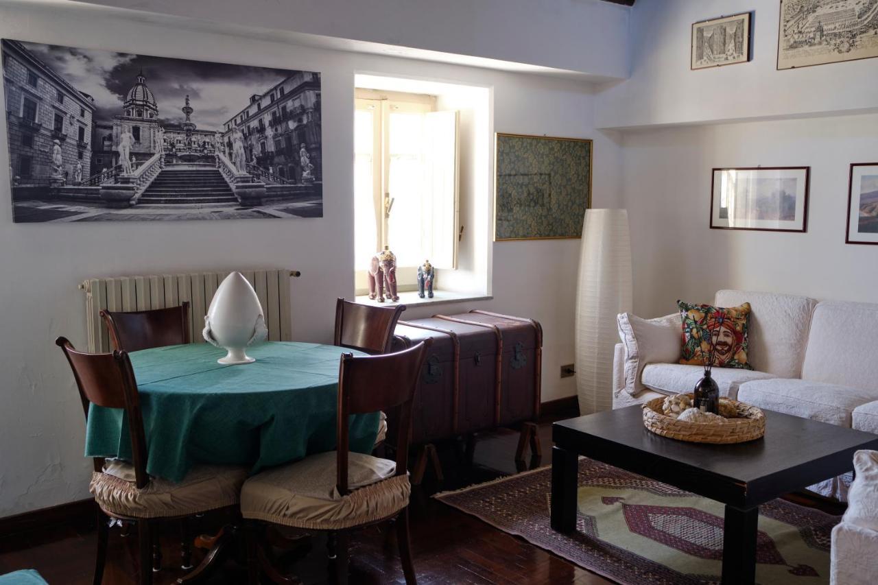Apartamento Attico Con Terrazza Sul Porto Palermo Exterior foto
